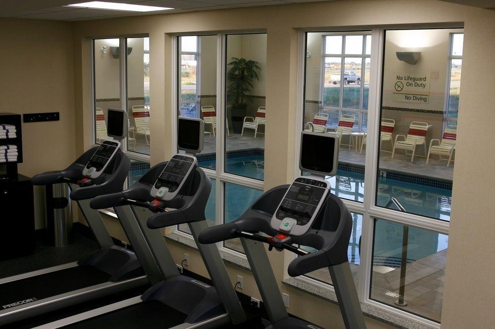 Hotel Hampton & Red Deer